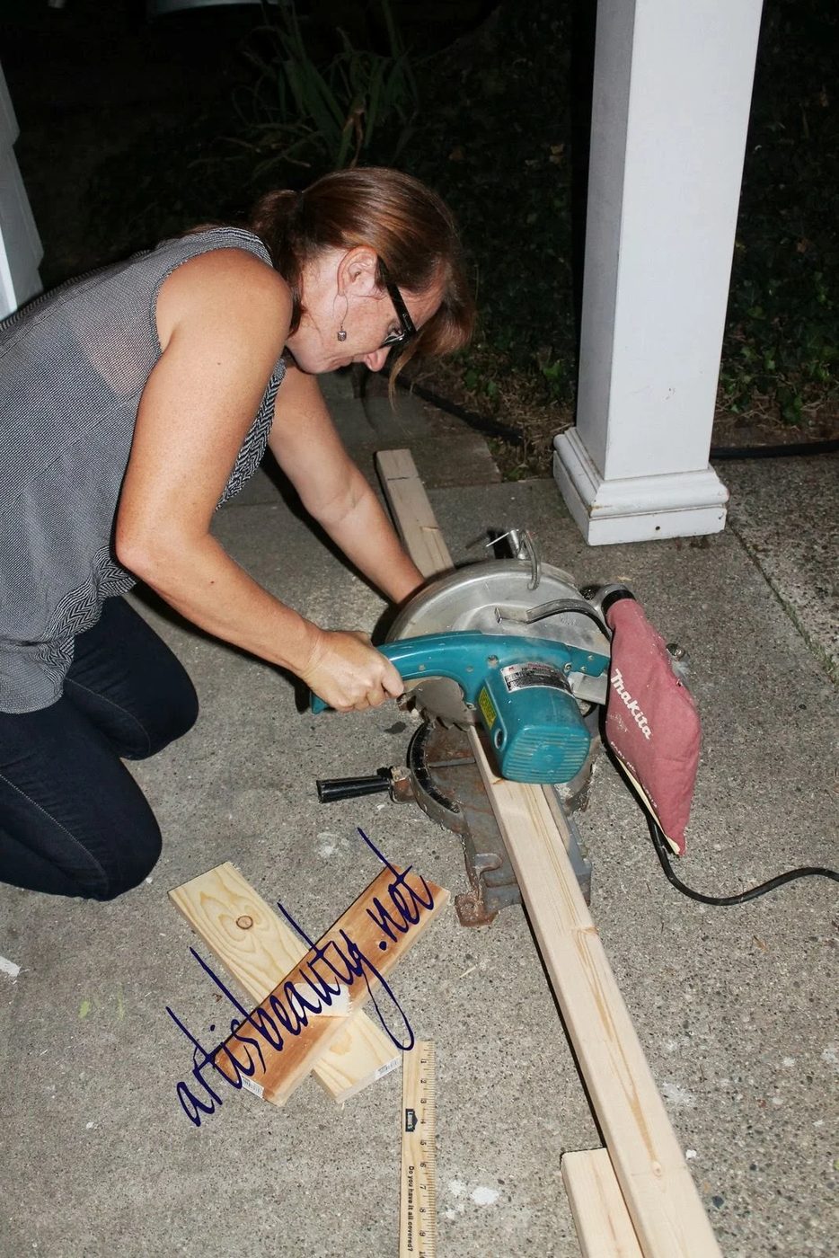 handmade farmhouse table supports and skirt, featured on Bekob.com