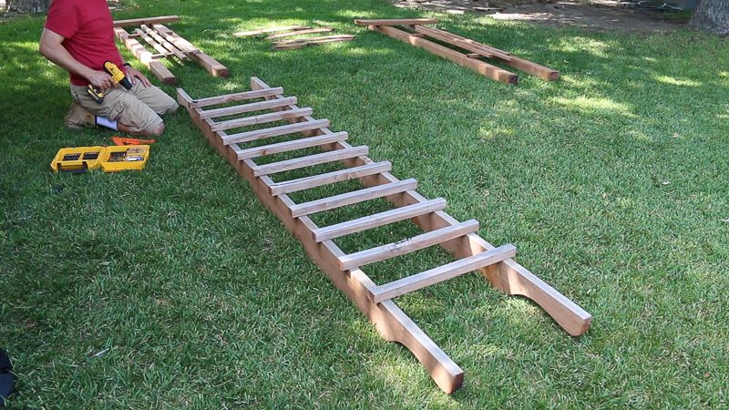 build a ladder trellis pergola arbor top