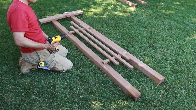 building a garden arbor using 2x4s