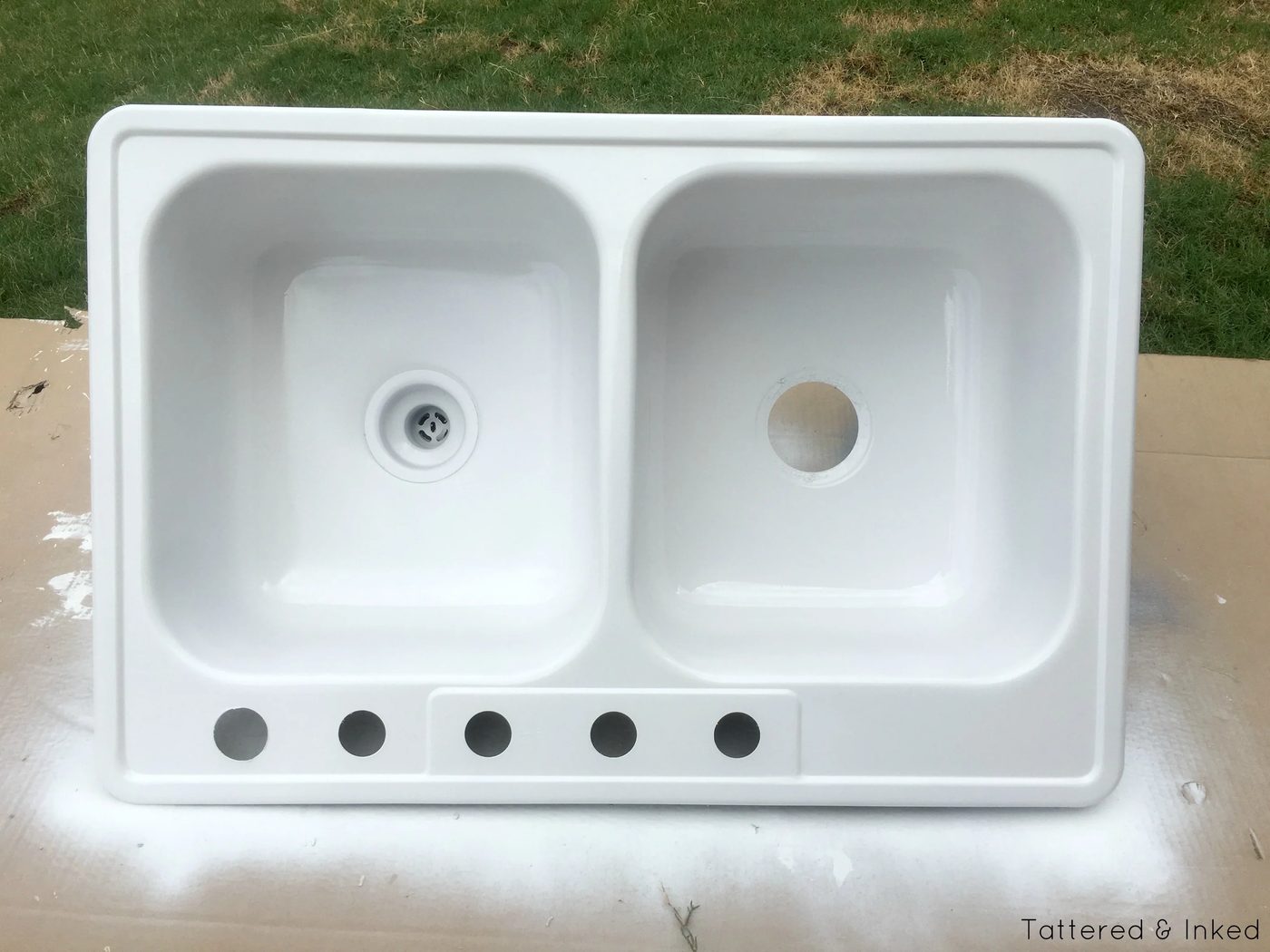 Kitchen sink to kids water table, Handmade by Tattered and Inked featured on @Bekob