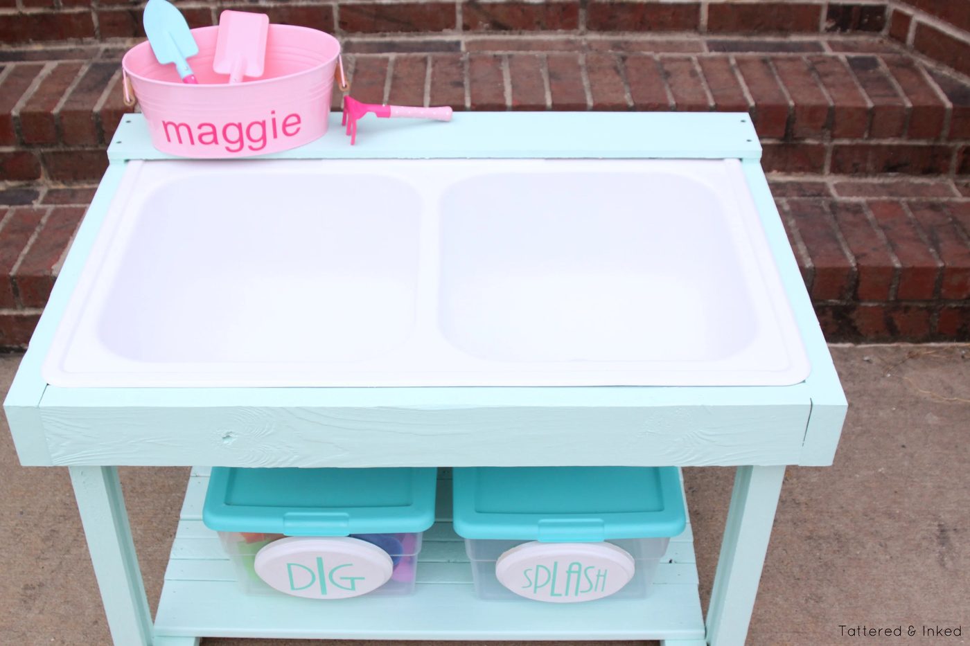 Remake an old sink into a water and sand table for your toddler by Tattered and Inked featured on @Bekob