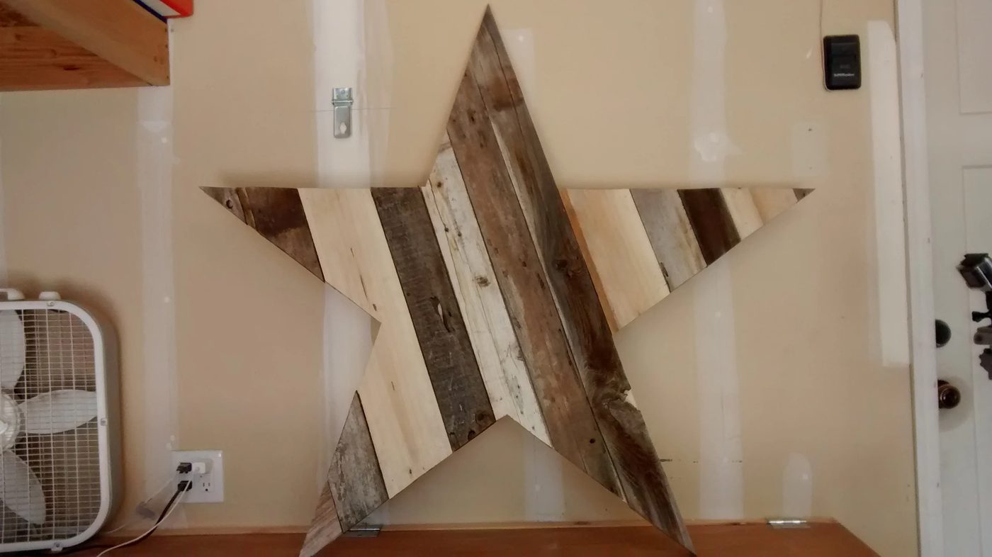 Bekob Large Rustic Star Step 8 A