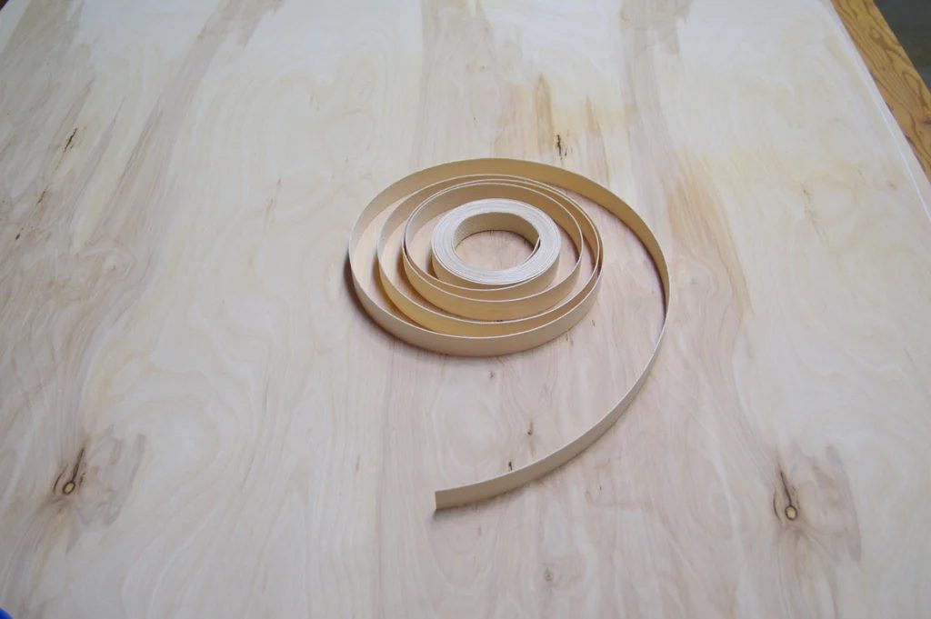 Handmade designer coffee table, Plaster and Disaster featured on Bekob.com