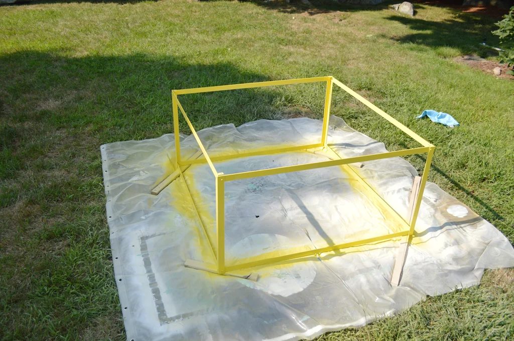 How to build your own designer coffee table, Plaster and Disaster featured on Bekob.com