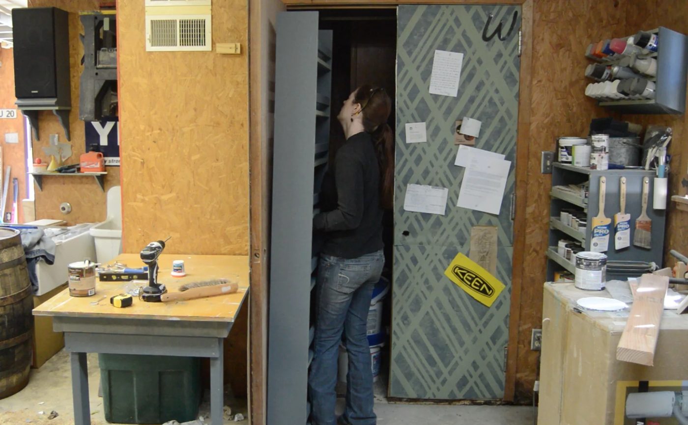 How to build a back-of-door shelf 16 - Wilkerdos on Bekob