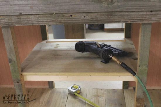 how-to-build-a-potting-bench-27