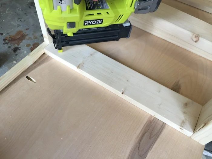 Handmade Printmakers Media Console Plans - Step 9