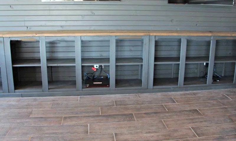 Handmade Man Cave options: Barn Door entertainment console to store all the TV equipment by Diva of Handmade on Bekob.