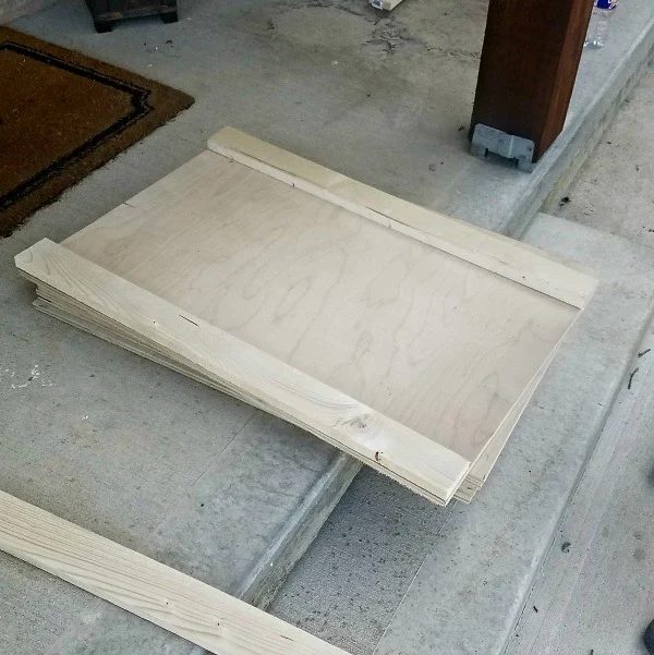Build a farmhouse entertainment center by Diva of Handmade on Bekob