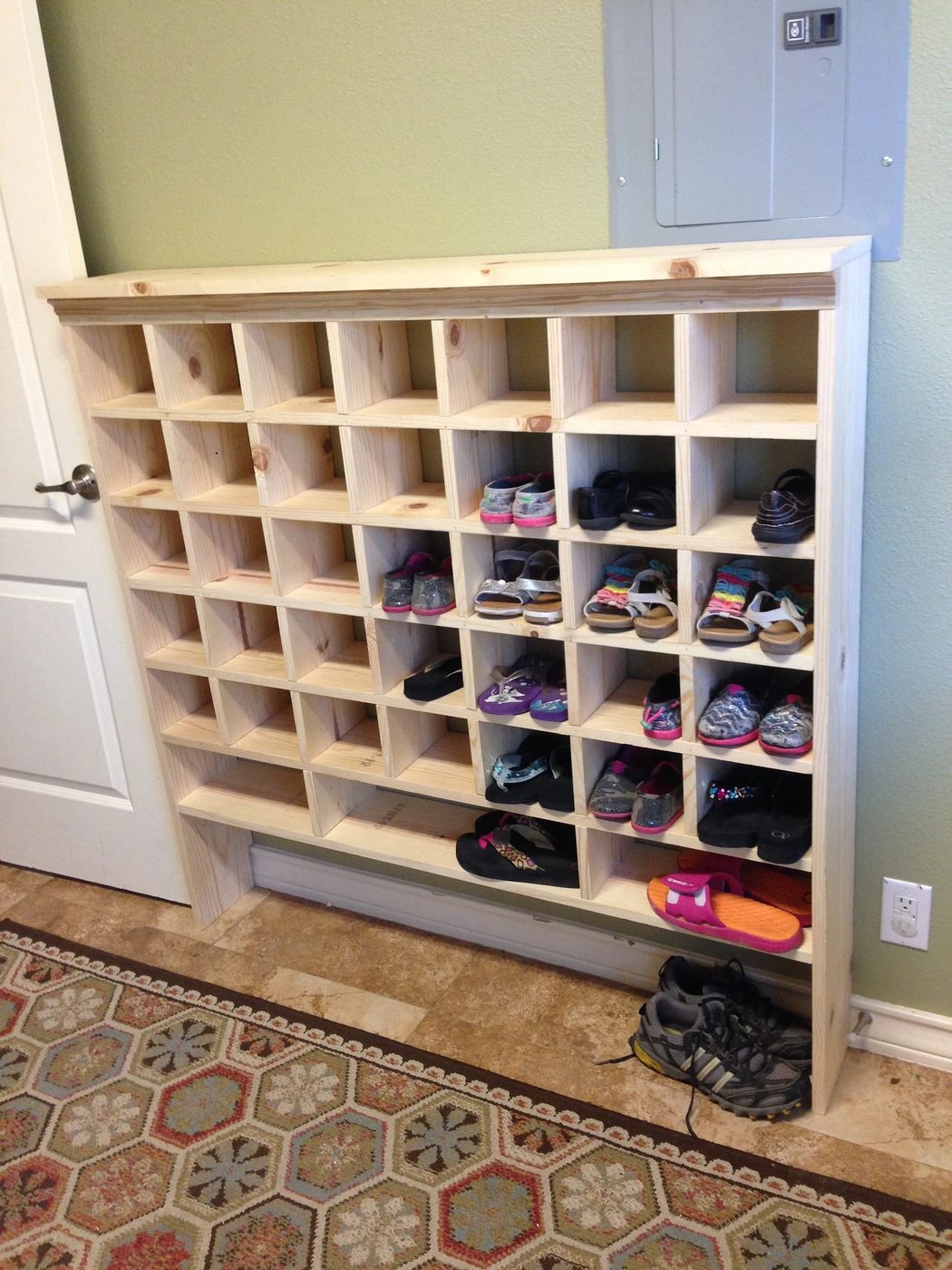how to build a vintage style mail sorter to organize shoes @Bekob
