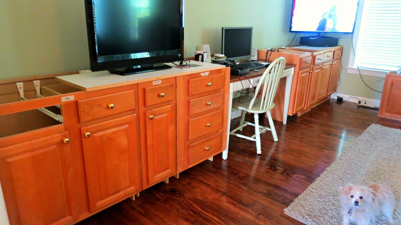 use existing cabinets as base of built-in desk, Home Is Where My Heart Is featured on Bekob