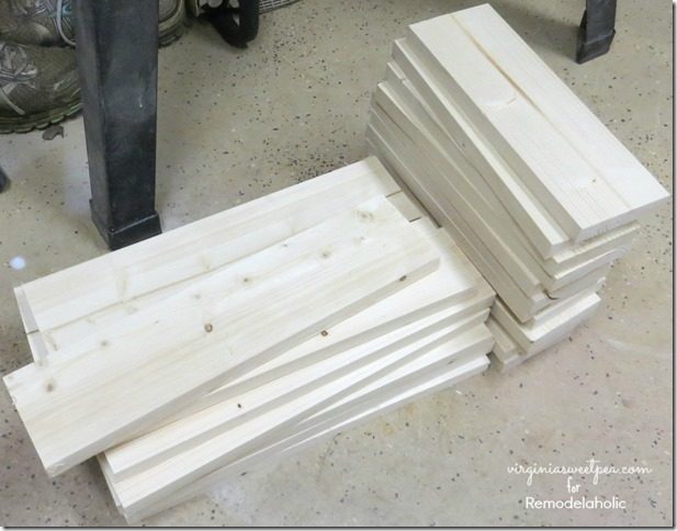 How to Build a Wooden Box with Handles by Virginia Sweet Pea featured on @Bekob