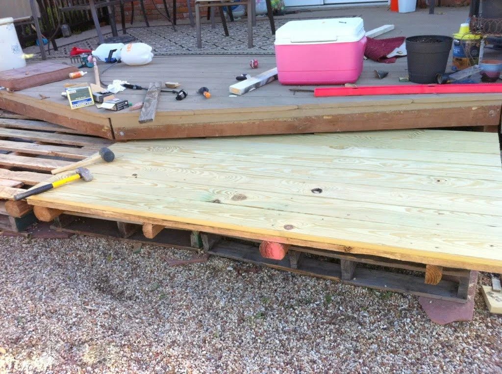 how to build a deck from wooden pallets, The Second Wind of Texas featured on Bekob