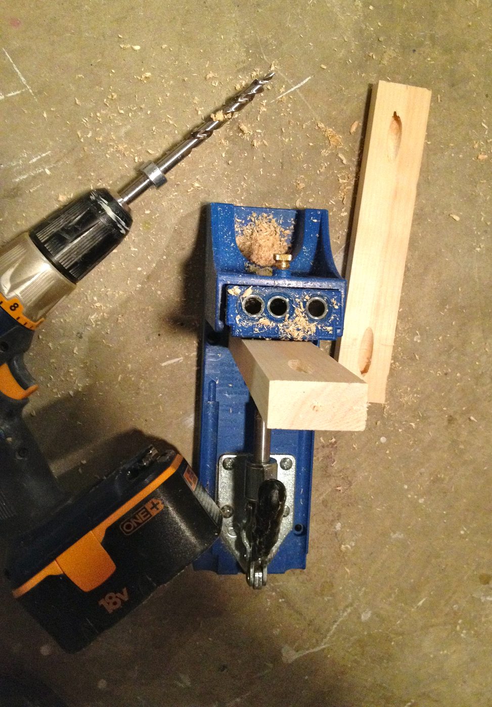 Kreg jig in action