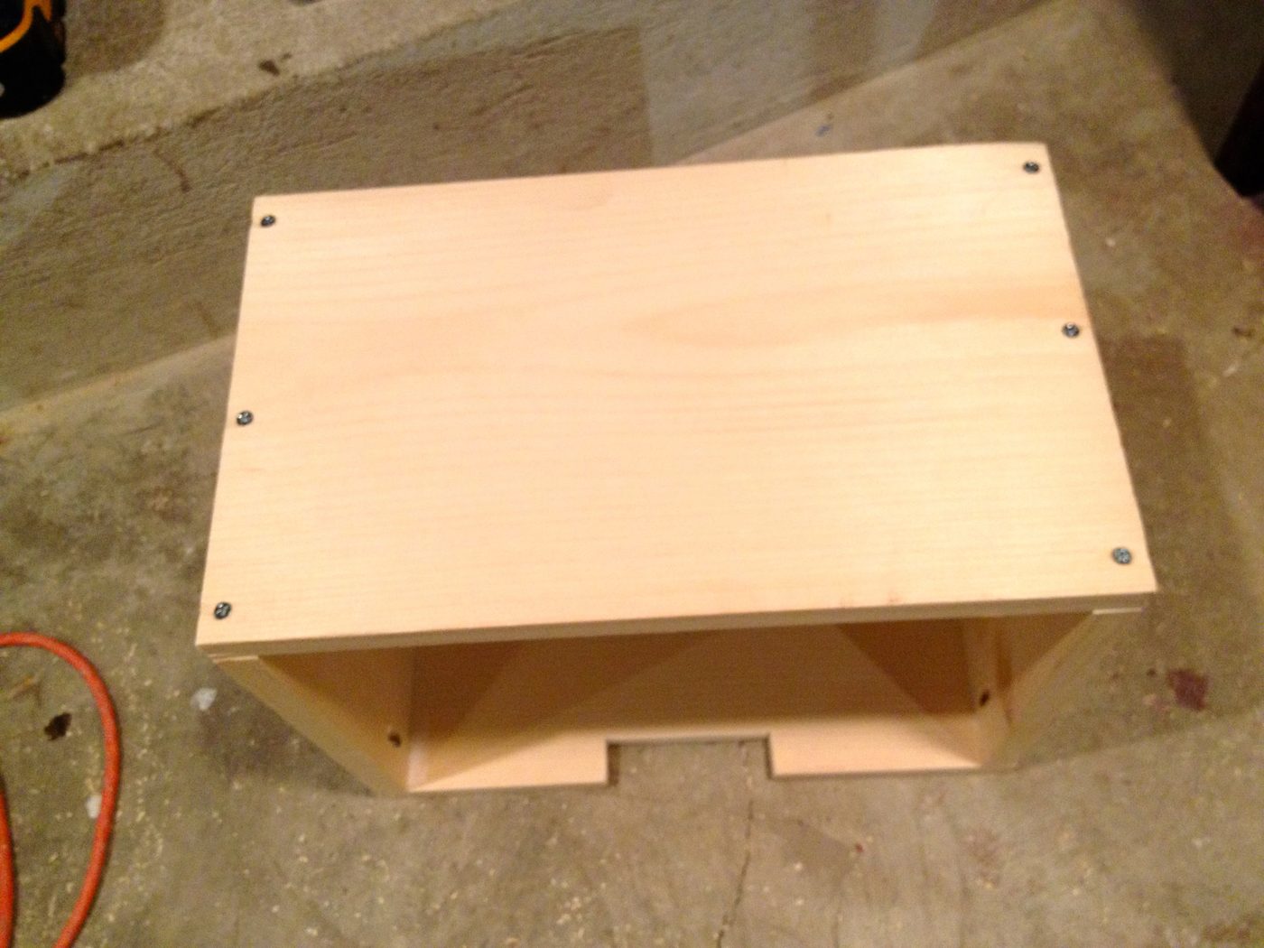 build a wooden drawer