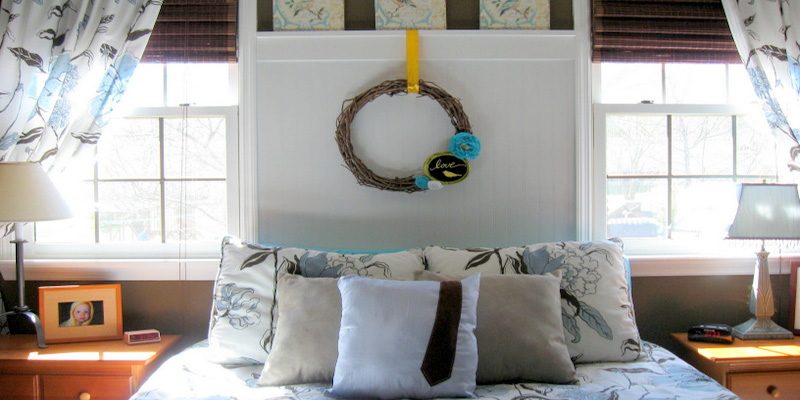 Built in Headboard! Only $4.00 dollars!!