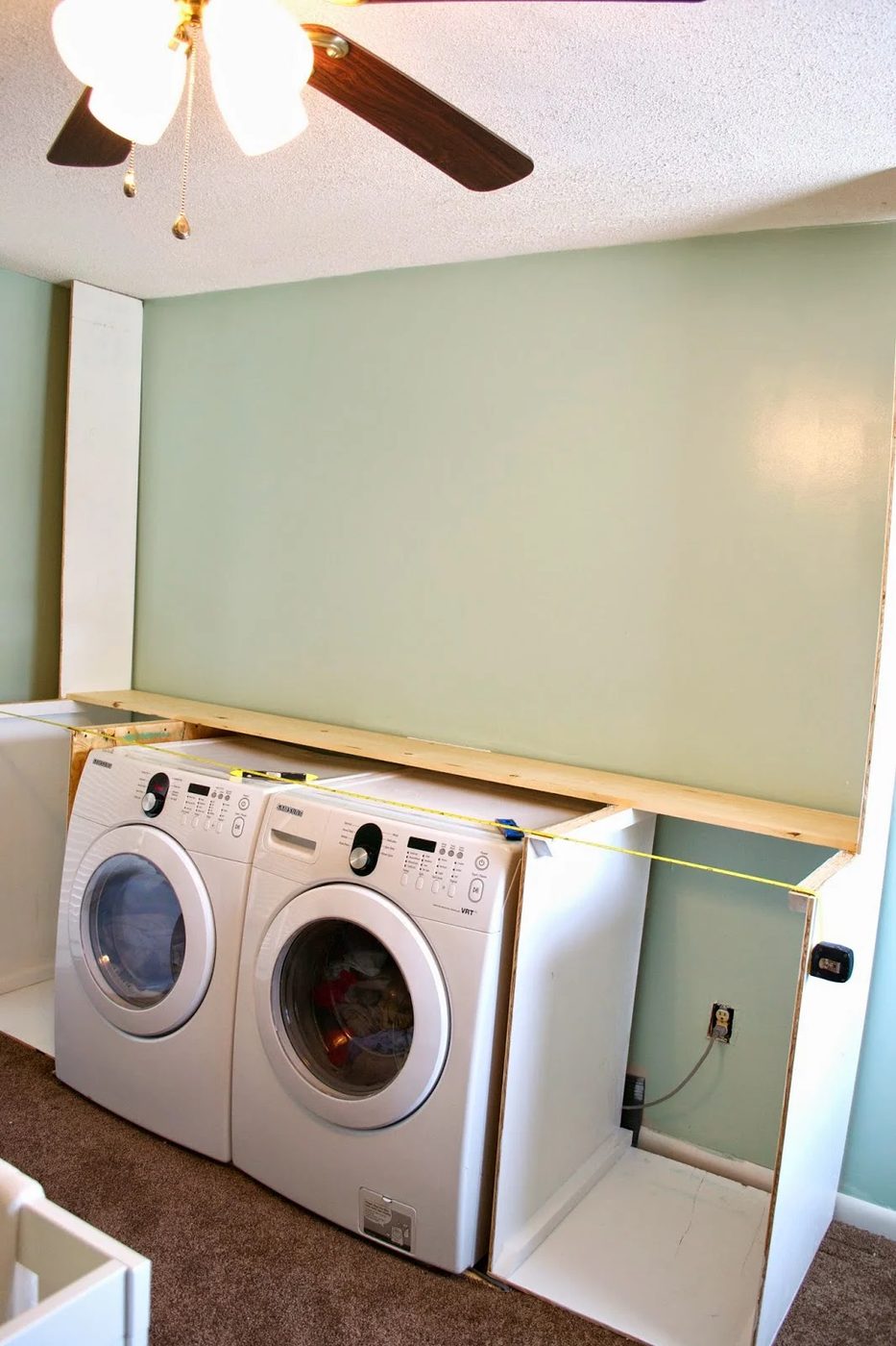 Building the laundry unit 01, Seesaws and Sawhorses on Bekob