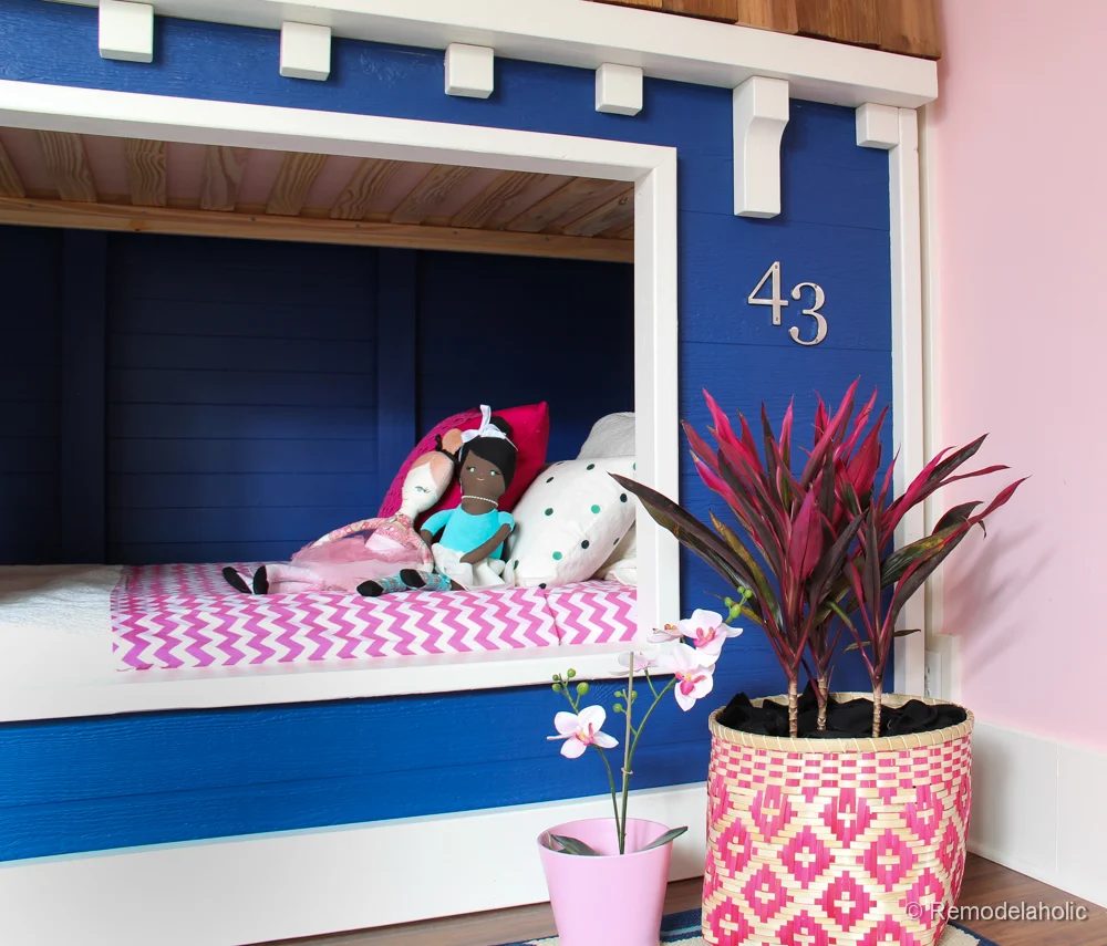 how to build a Bunk bed playhouse walkthrough (36 of 40)
