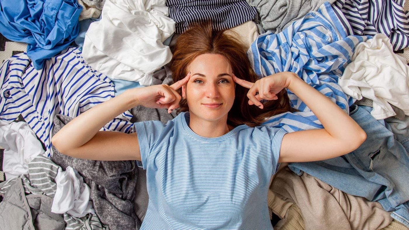 Transform Chaos into Calm: Busy Housewife Home Decluttering Tips
