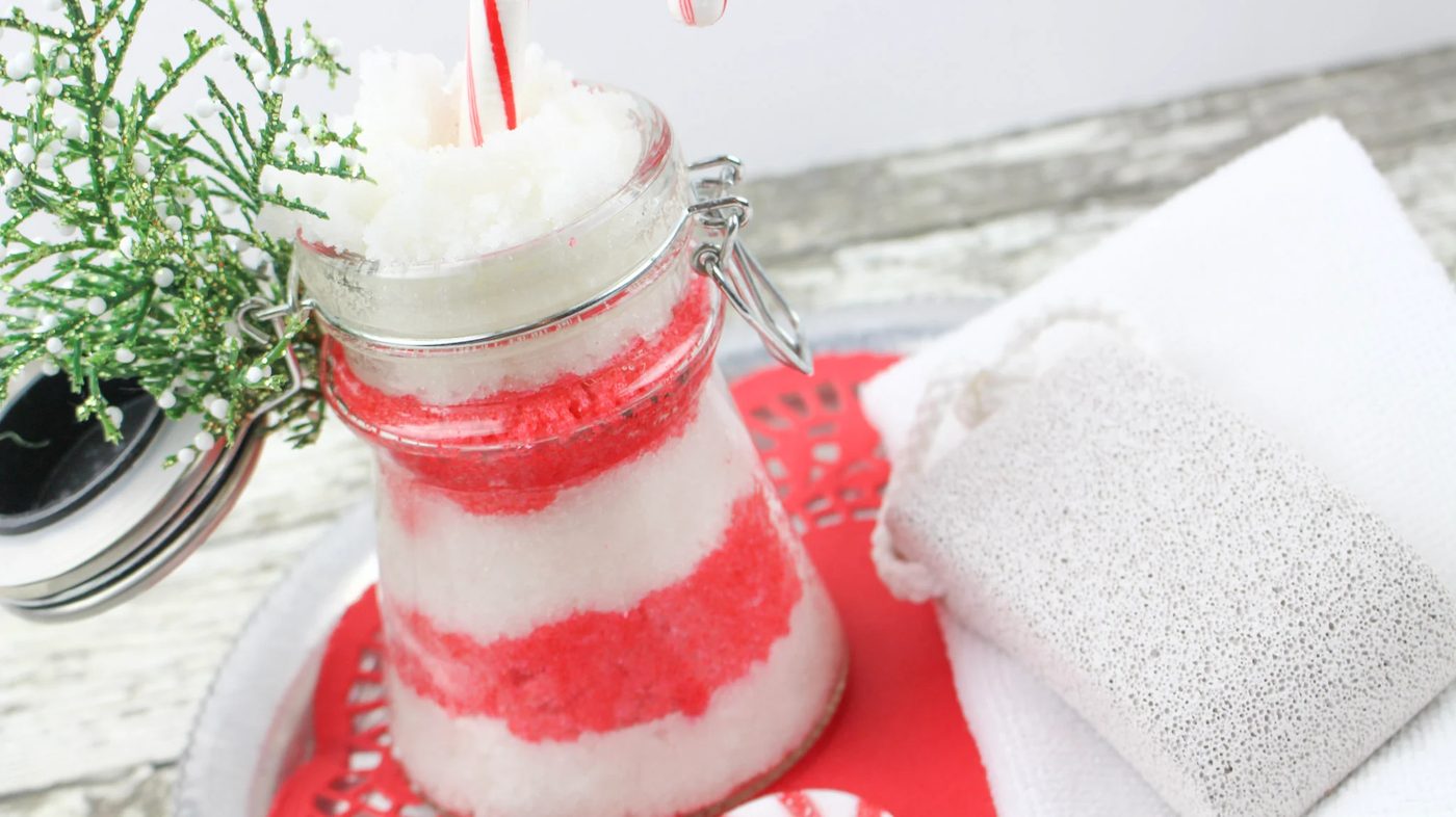 A Fun, Festive Beauty Gift For Christmas. Candy Cane Sugar Scrub Recipe Via Bekob.com