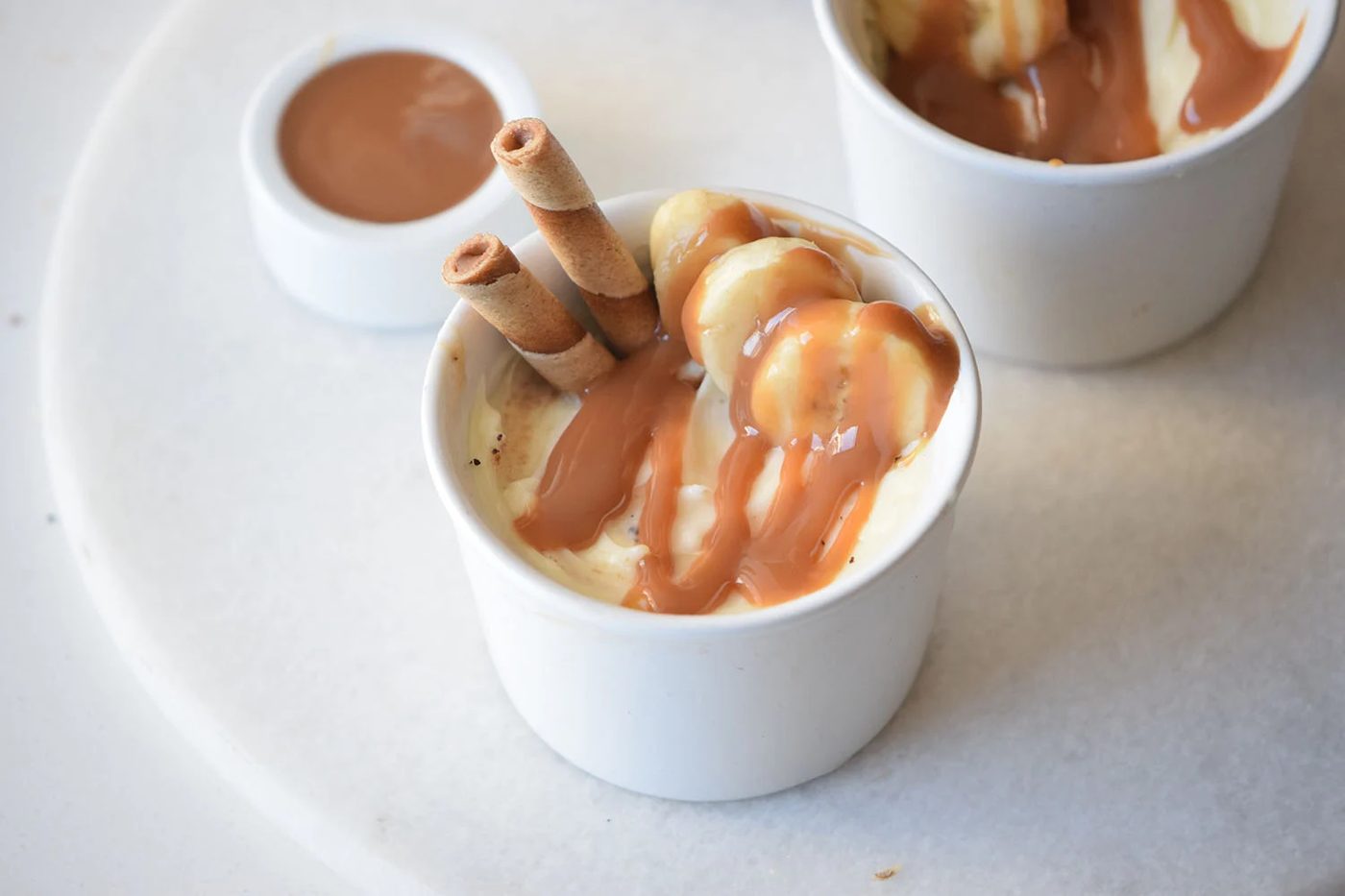 This recipe is simply delicious! Find out how to make this yummy Caramel Banana Pudding Recipe via Bekob.com