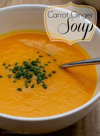 Carrot Ginger Soup | FOODIEaholic.com #recipe #cooking #soup #carrot #ginger #vegetables #healthy