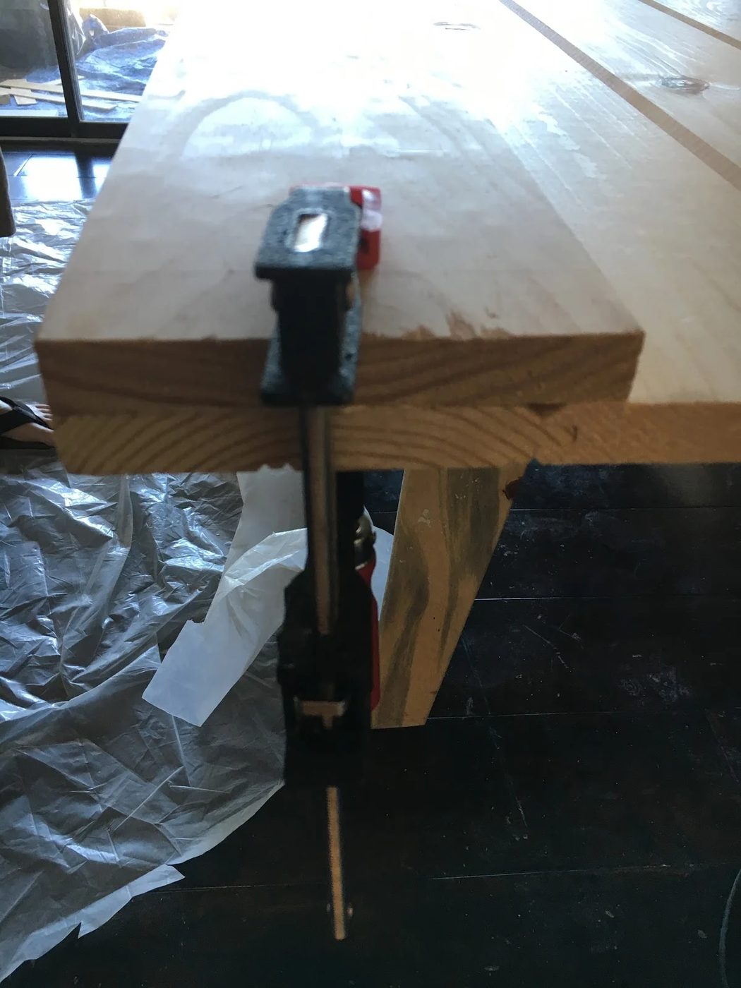 how-to-handmade-a-direct-fast-sliding-barn-door-over-inspired-featured-on-Bekob