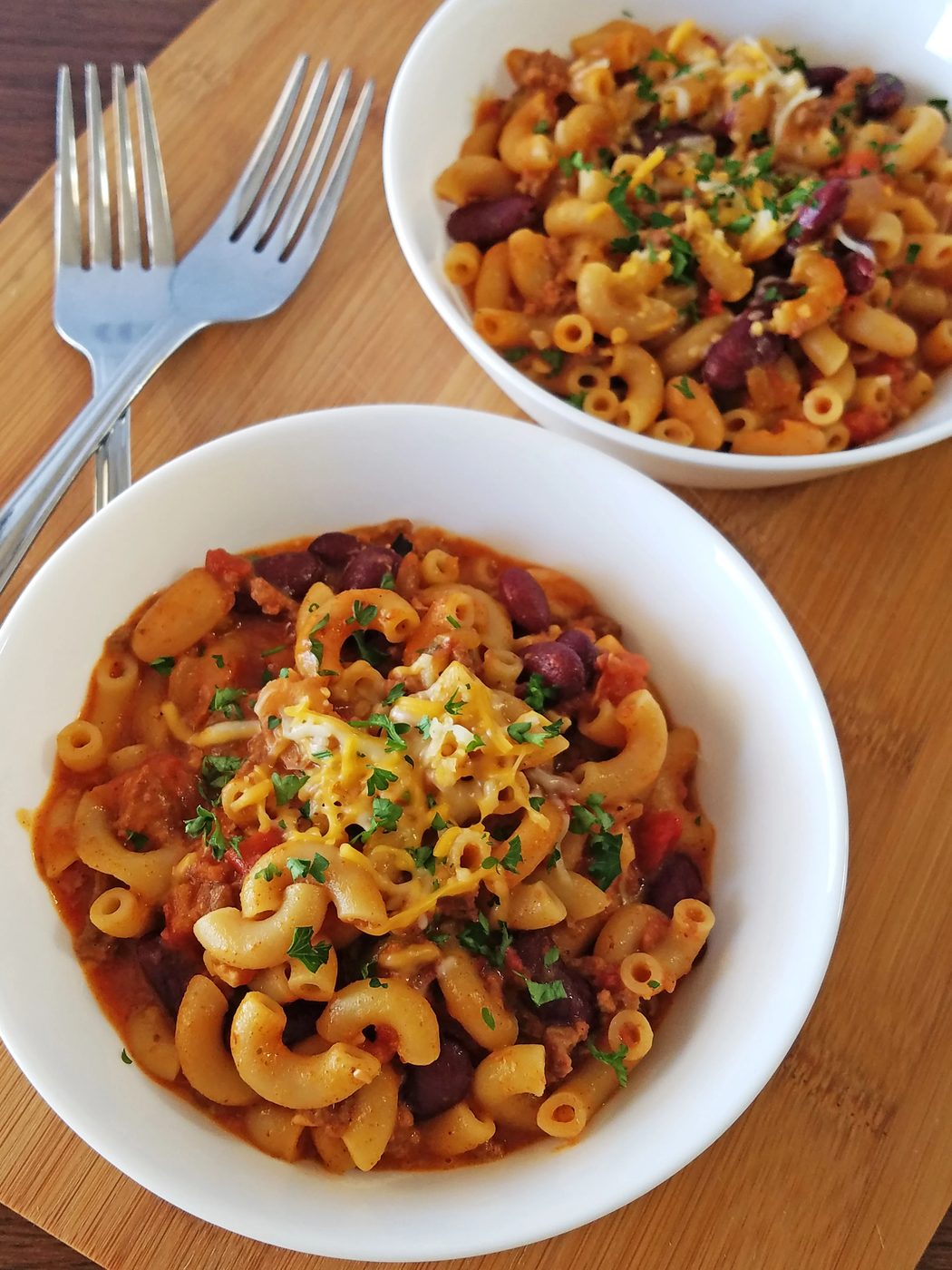 A yummy and delightful twist on chili mac that is ready in 20 minutes via Bekob.com