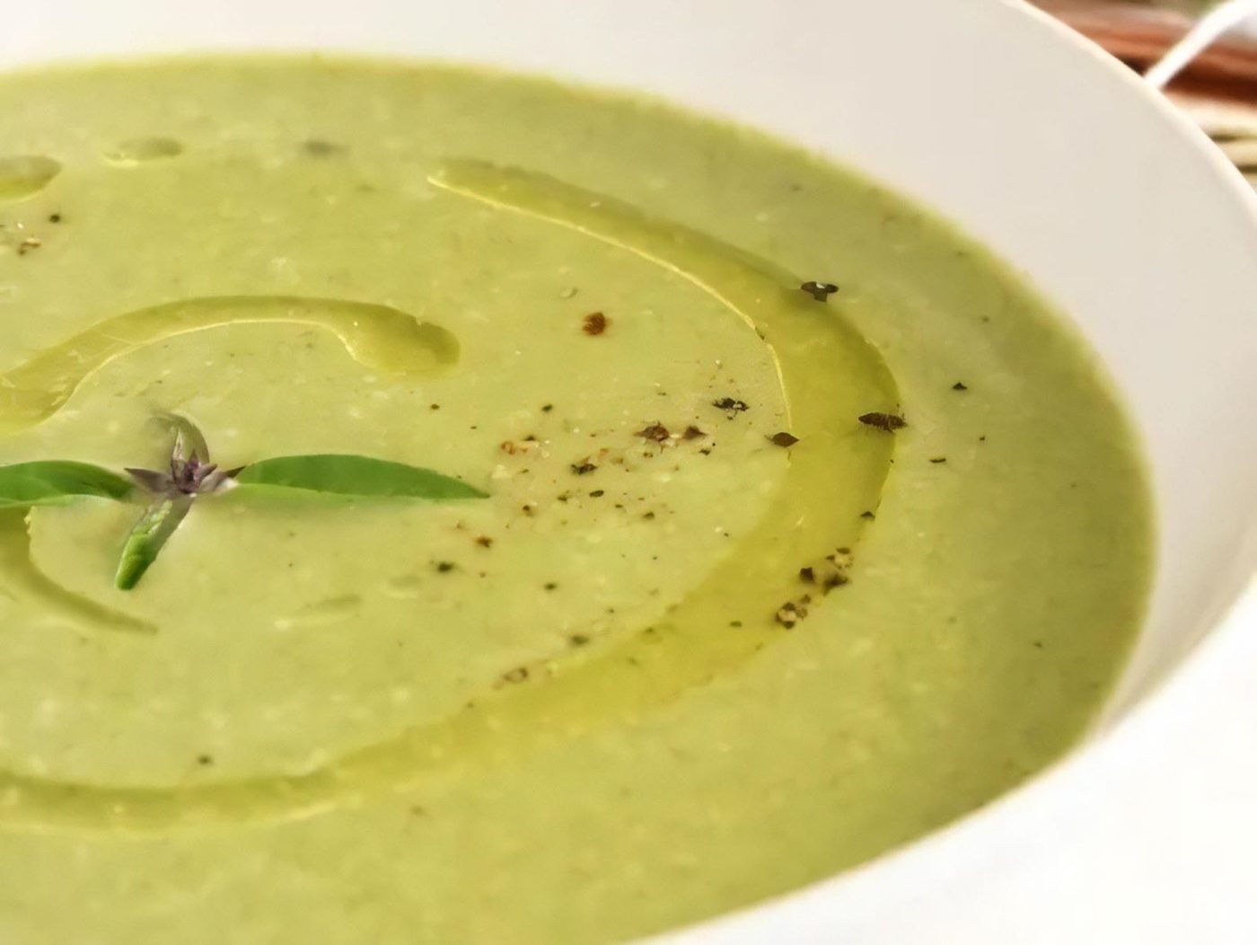 6a Foodieaholic Spring Sweet Pea Soup Noma Social 494x500 072303