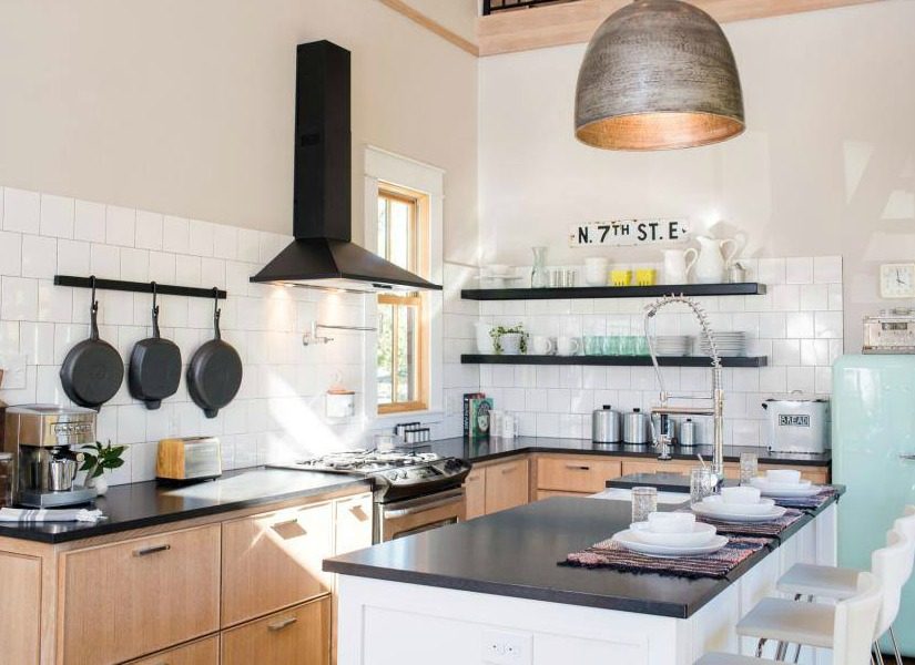 Chip & Joanna’s Tiny House + More (Bekob Anonymous)