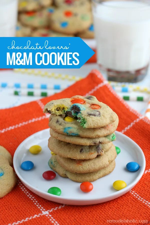 M&M Chocolate Chip Cookie Recipe For Soft Chewy Cookies #Bekob