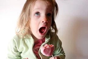 Peep-Pops-valentine-dipped-marshmallows-white-chocolate-sprinkles (15)