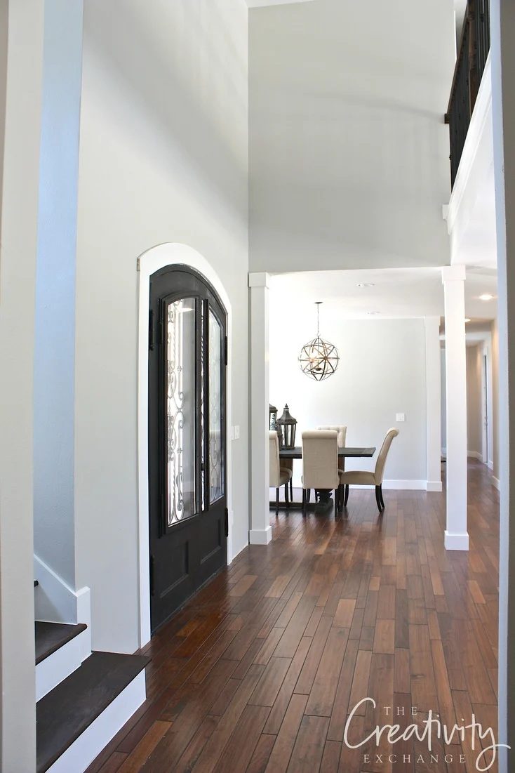 Tips for choosing a whole home paint color | Repose Gray from Sherwin Williams. One of the best paint colors out there. | More paint colors and tips at Bekob.com