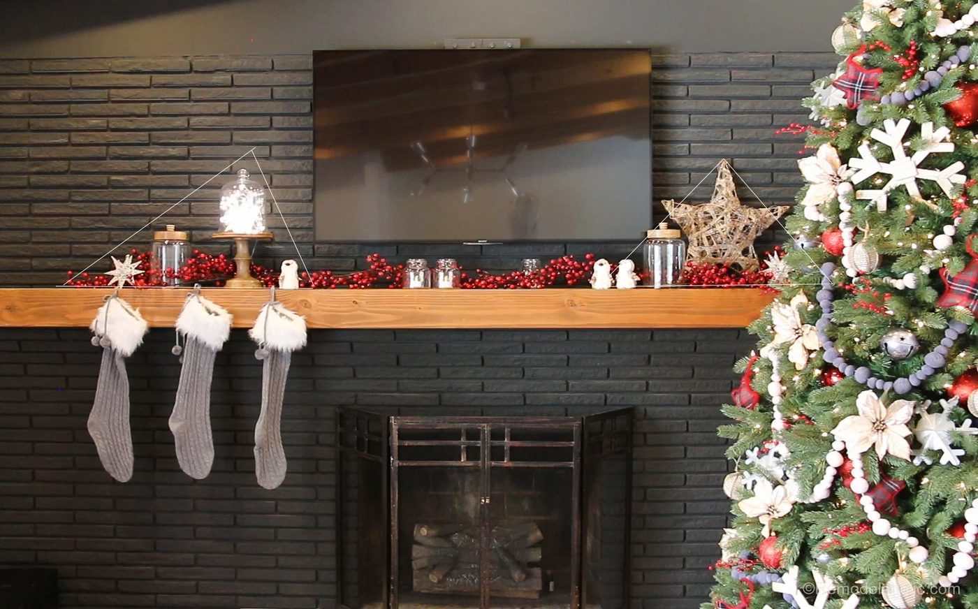 Looking to decorate your mantel for Christmas, but aren't sure where to start? Try these tips for creating a whimsical and rustic Christmas Mantel featured on Bekob.com