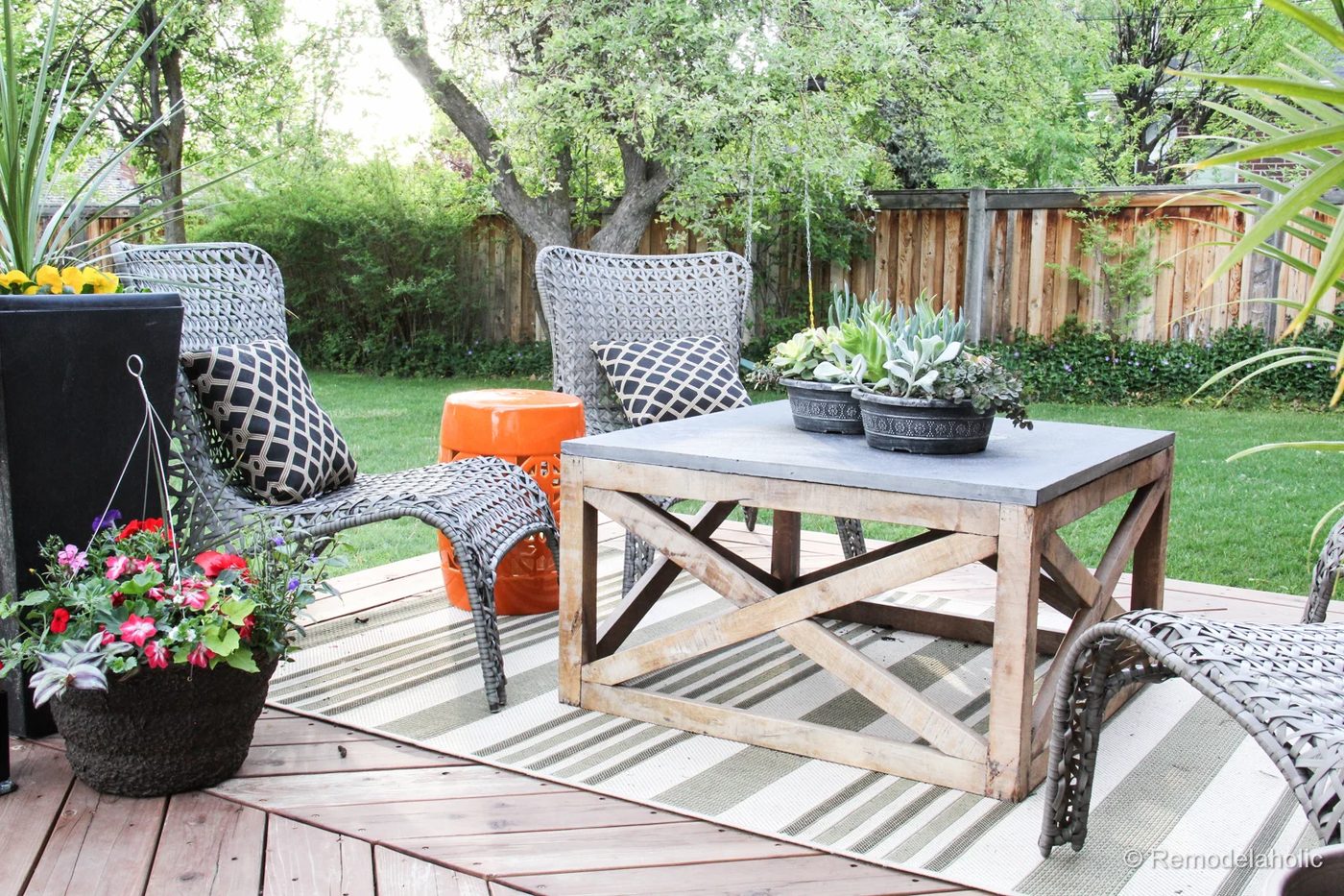 Cleaning with Scotts Outdoor Oxiclean cleaner (22 of 30)