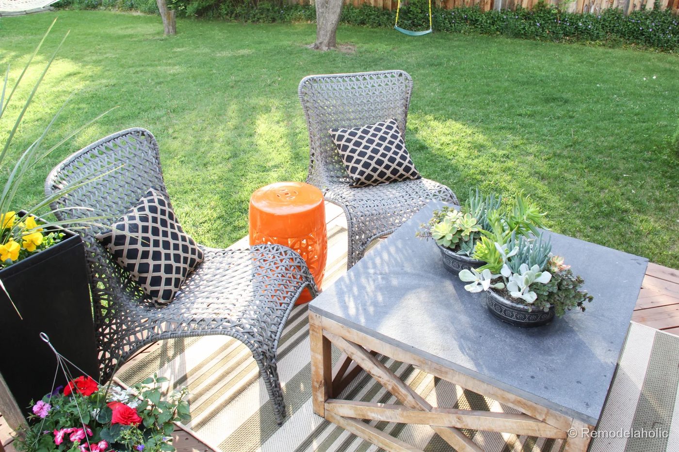 Cleaning with Scotts Outdoor Oxiclean cleaner (28 of 30)