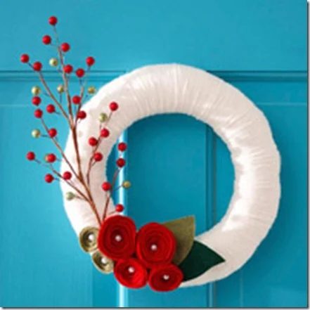 bhg white yarn wreath