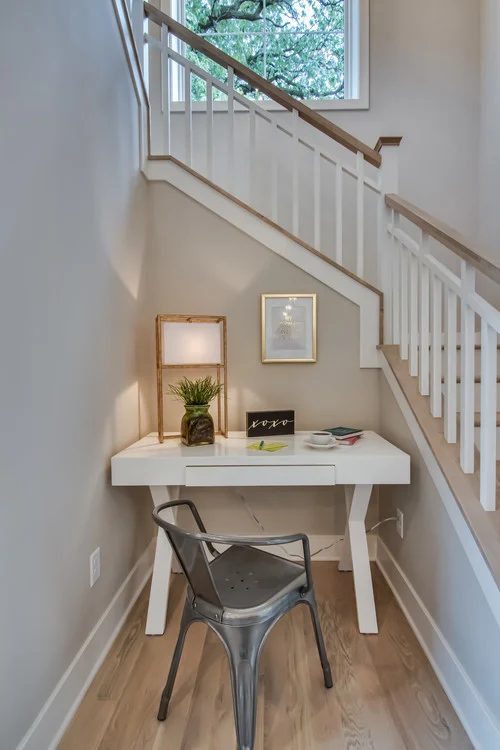 Wall color is Pale Oak Benjamin Moore