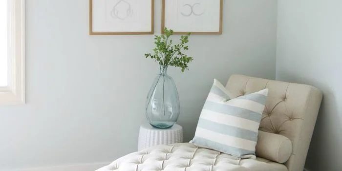 Color Spotlight: Healing Aloe from Benjamin Moore