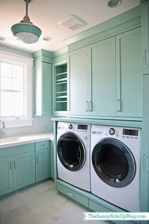 Oh, wow, this cabinet color is vivid! Colorful but not too bold. (Paint color info in the post)