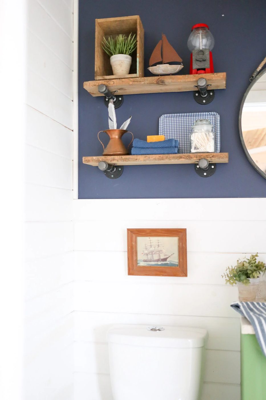 handmade-industrial-reclaimed-wood-and-pipe-shelves