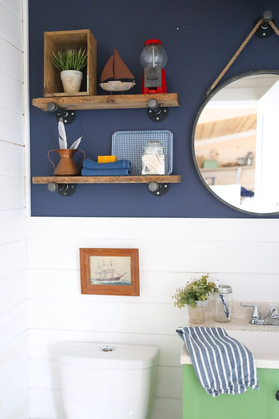 handmade-industrial-reclaimed-wood-and-pipe-shelves