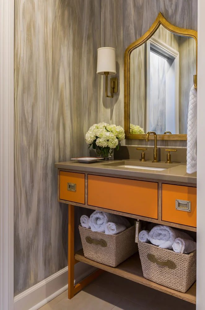 25 Inspiring and Colorful Bathroom Vanities via @tipsholic #bathroom #vanity #colorful #colors #homedecor