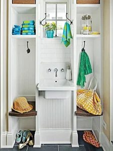 back entry washroom and drop zone tips via Bekob.com