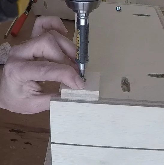 Bekob Spice Cupboard Assemble (40)