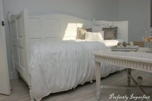 Comfy Daybed