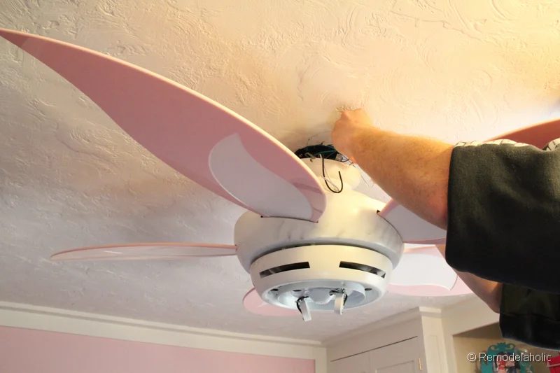 Craftmade-girls-room-ceiling-fan-flower-ceiling-fan-bloom-fan