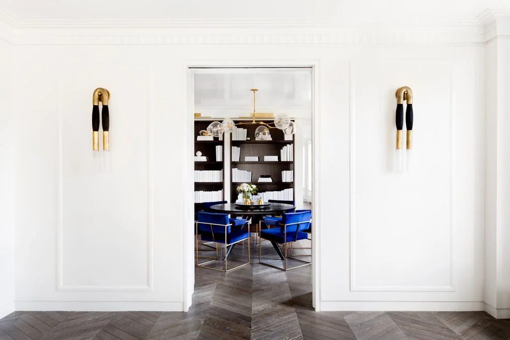 Lovely black and white home decor and dining room area