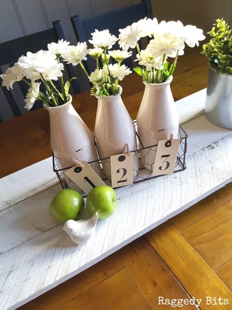 creative-handmade-pallet-projects-straightforward-rustic-farmhouse-pallet-wood-table-runner-or-trivet-raggedy-bits
