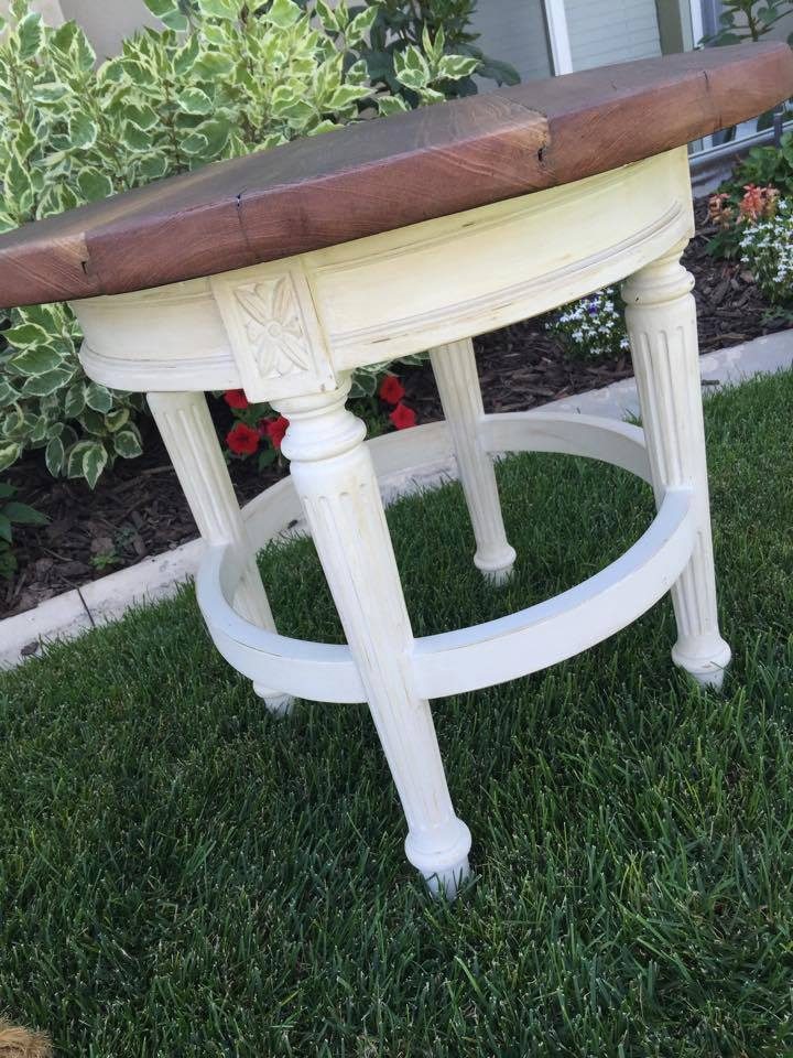 from Lori - turn a barstool into a padded outdoor swing and an end table (3)